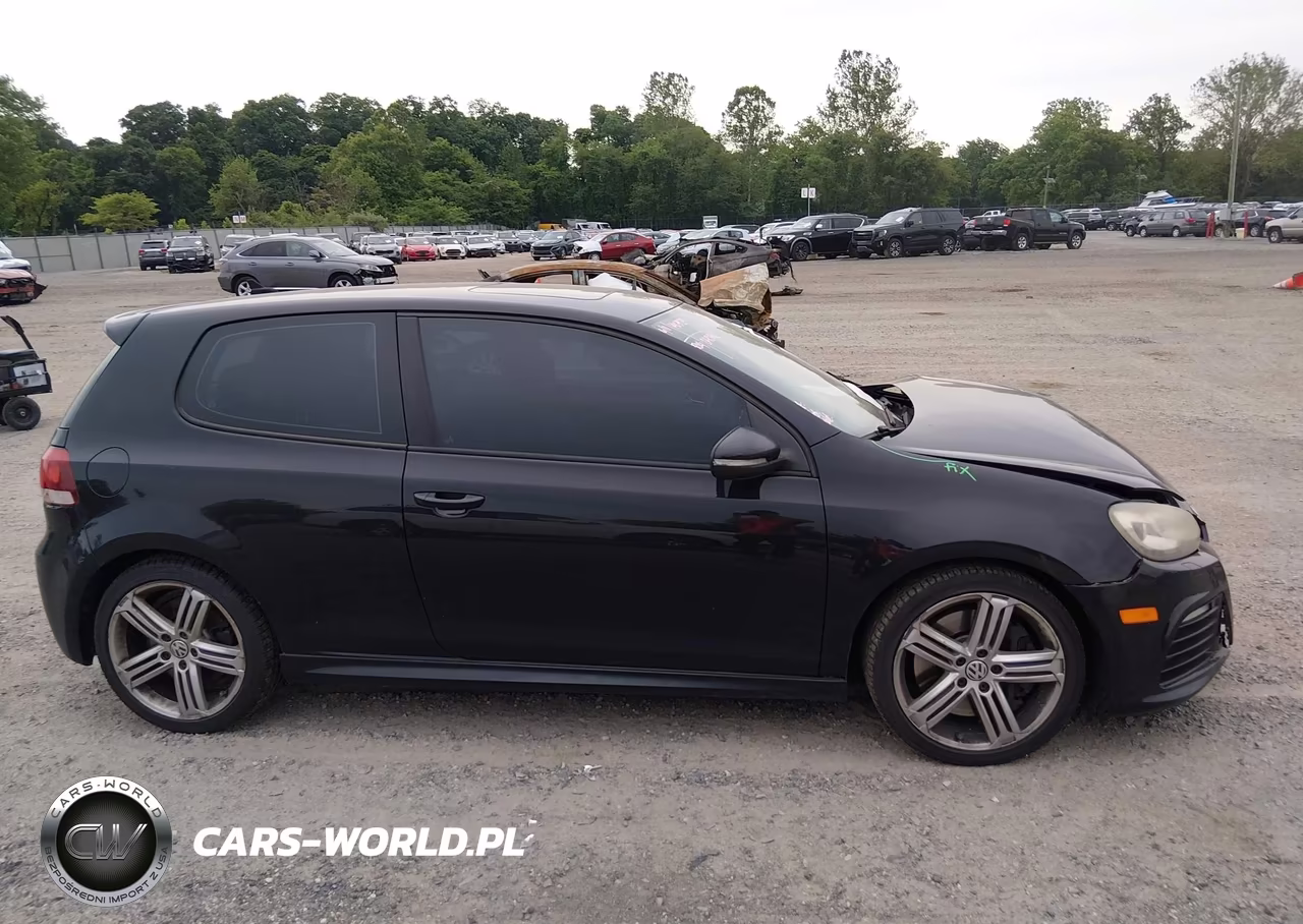 2013 Volkswagen Golf R 2-Door VIN:WVWRF7AJ4DW061571 - 13