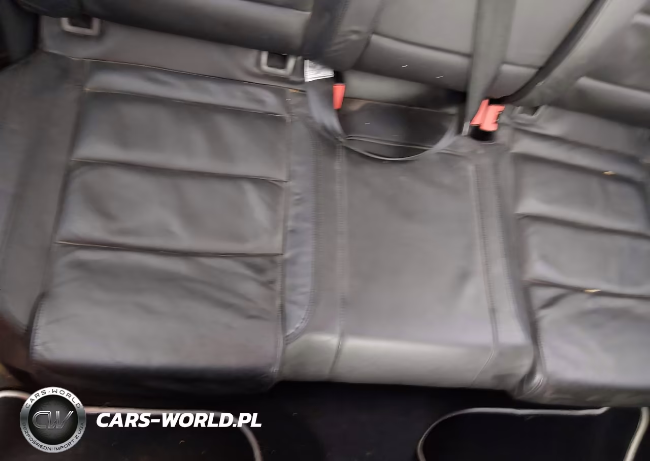 2013 Volkswagen Golf R 2-Door VIN:WVWRF7AJ4DW061571 - 8