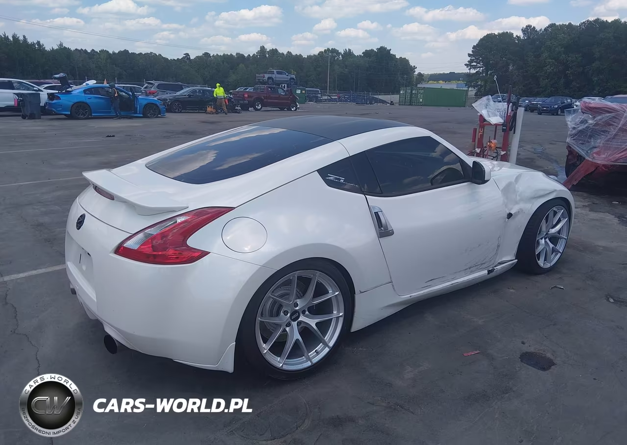 2011 Nissan 370Z VIN:JN1AZ4EH1BM553870 - 4