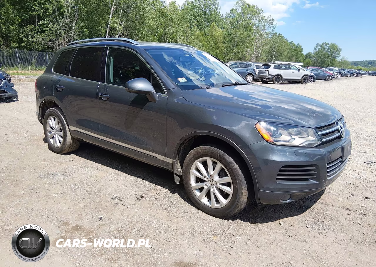 2013 Volkswagen Touareg Vr6 Sport – zdjęcie 1 z 16