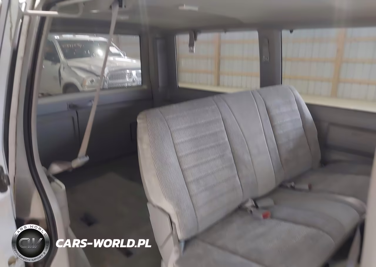 1995 Chevrolet Astro VIN:1GNDM19WXSB106490 - 8