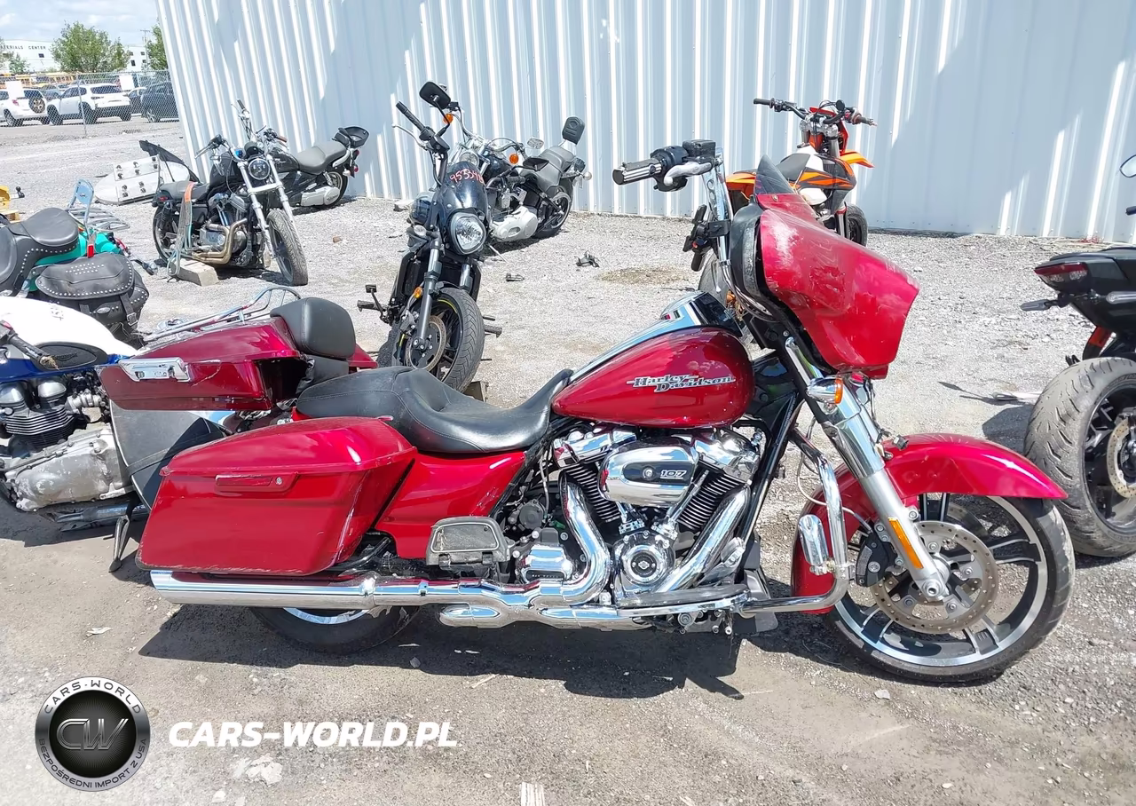 2018 Harley-Davidson Flhx Street Glide VIN:1HD1KBC13JB641436 - 11