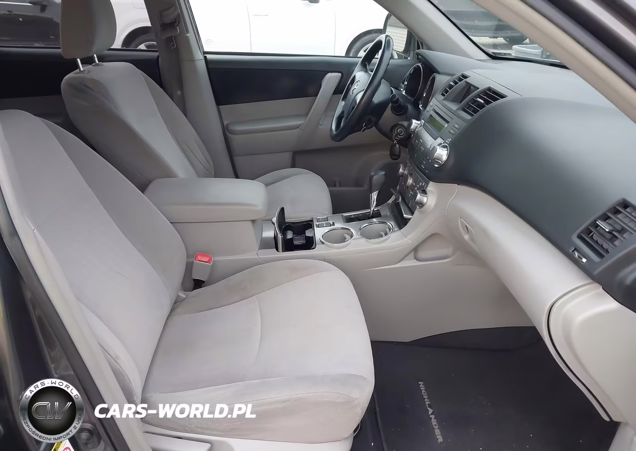 2012 Toyota Highlander Base V6 VIN:5TDBK3EH7CS171302 - 5