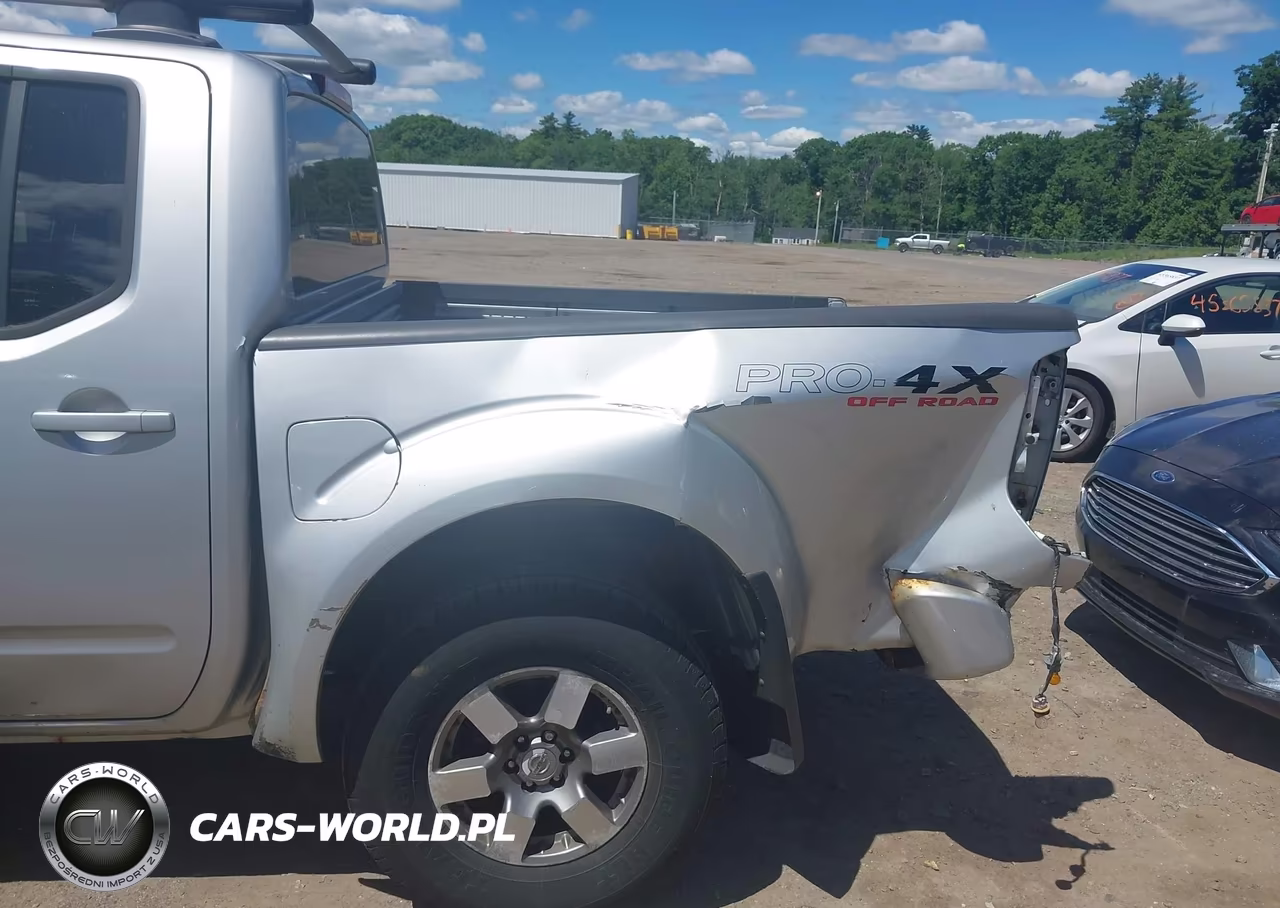 2011 Nissan Frontier Pro-4X VIN:1N6AD0EV6BC421183 - 18