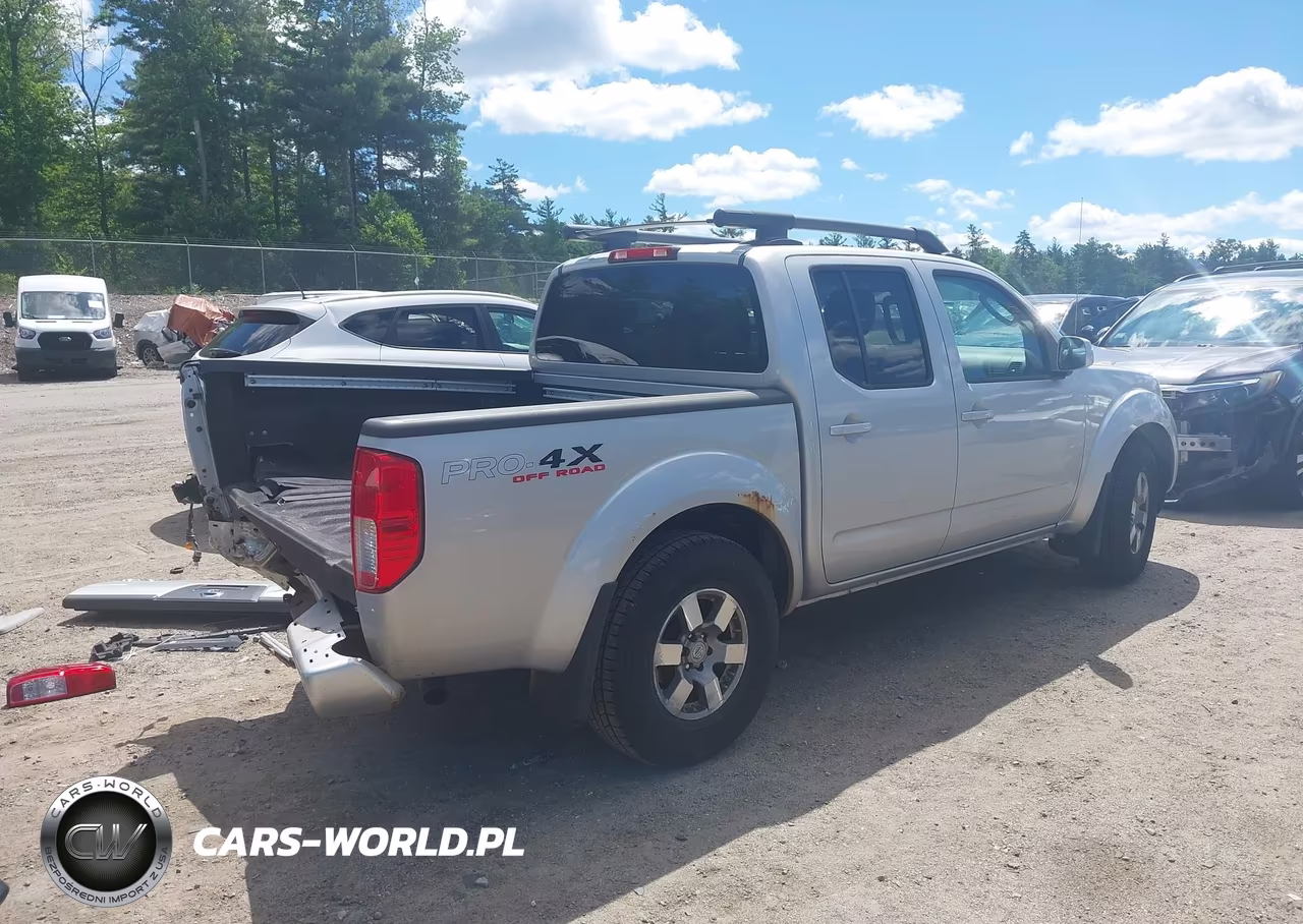 2011 Nissan Frontier Pro-4X VIN:1N6AD0EV6BC421183 - 4