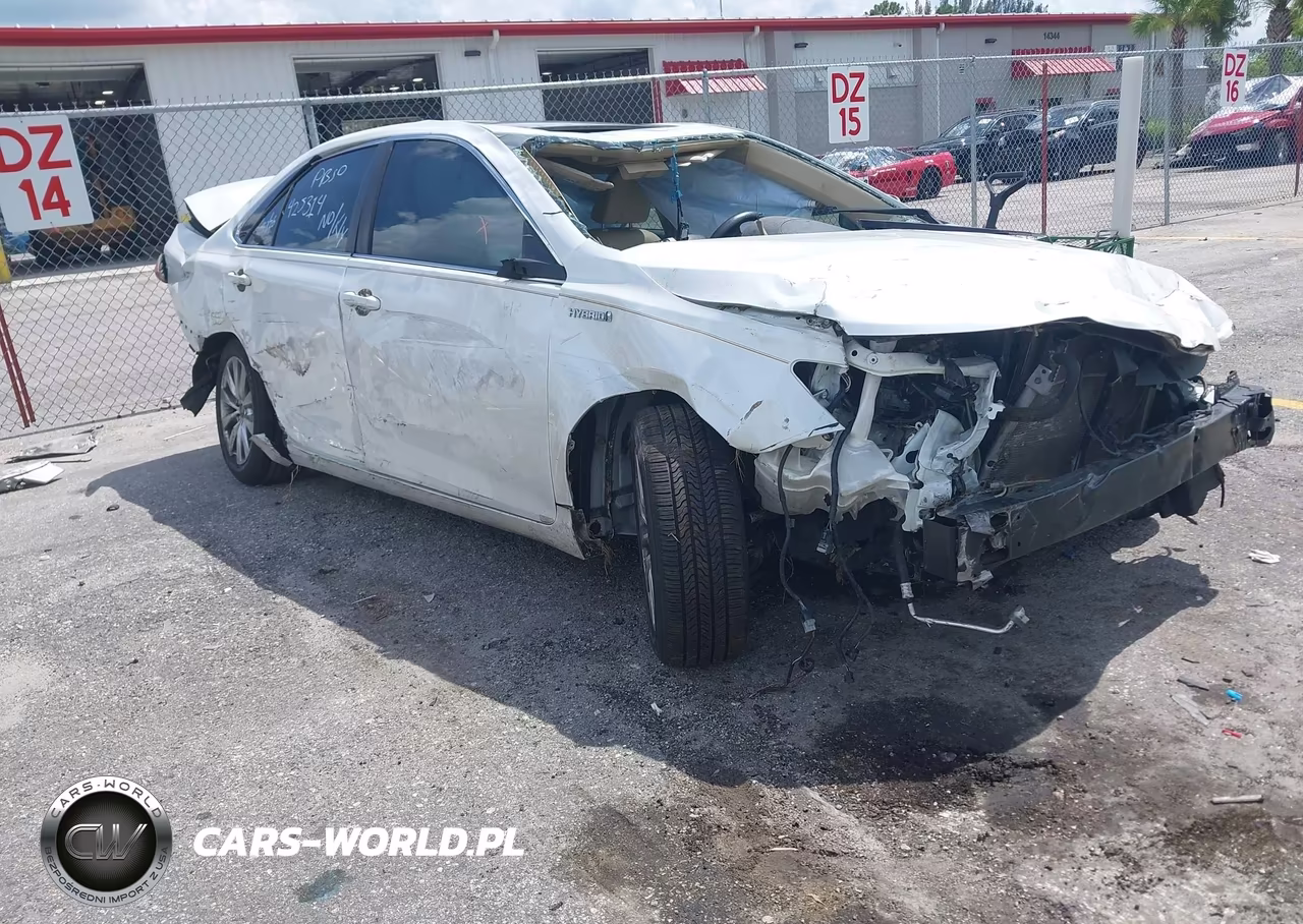 2017 Toyota Camry Hybrid Xle – zdjęcie 1 z 16