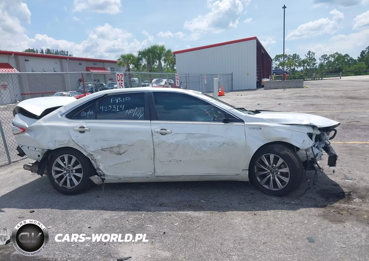 2017 Toyota Camry Hybrid Xle VIN:4T1BD1FK2HU225130 - 13