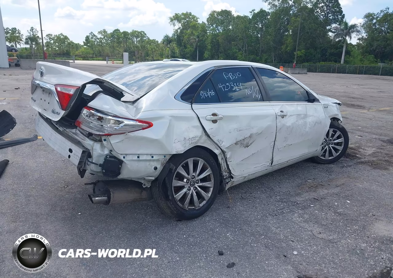 2017 Toyota Camry Hybrid Xle VIN:4T1BD1FK2HU225130 - 4
