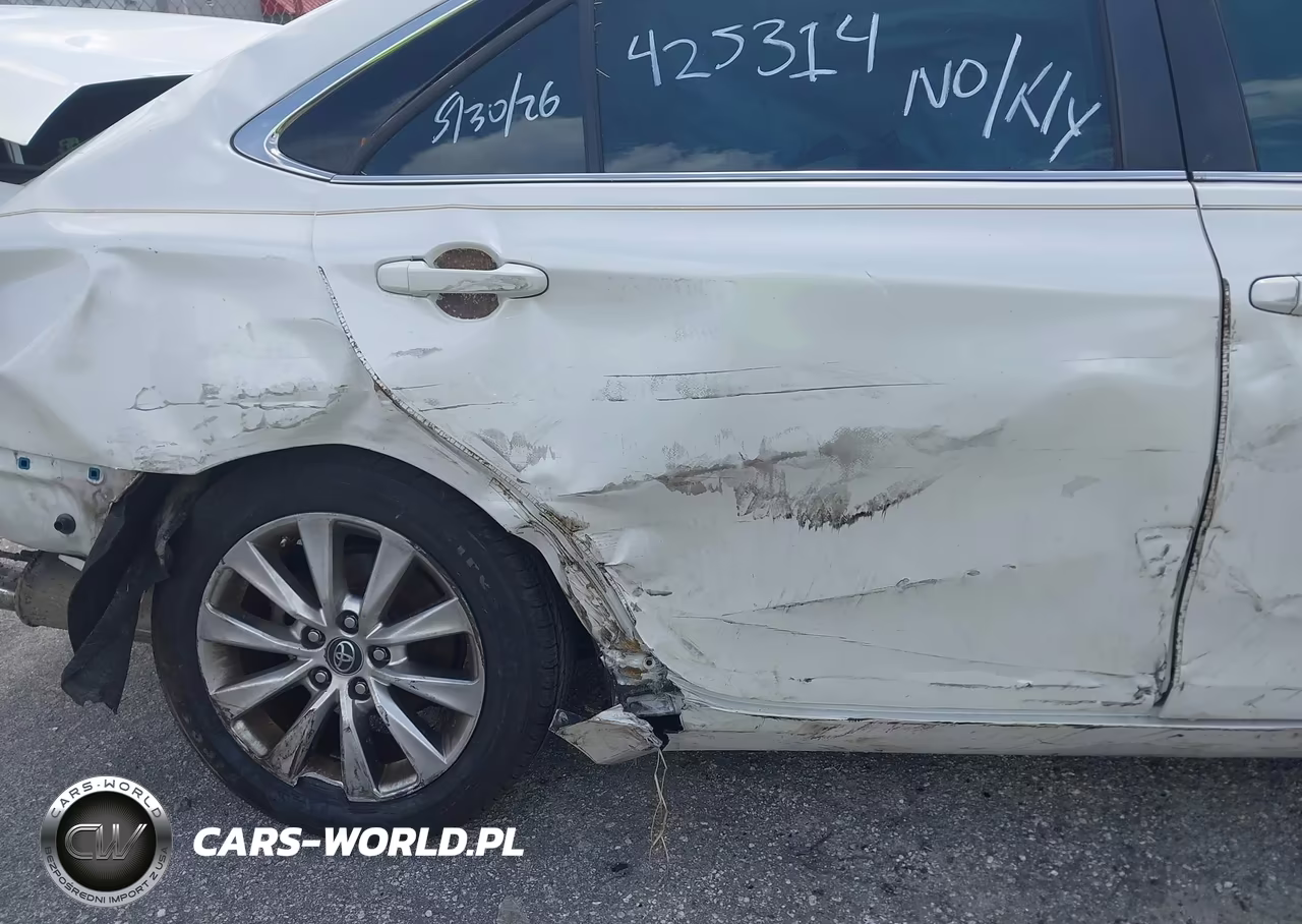 2017 Toyota Camry Hybrid Xle VIN:4T1BD1FK2HU225130 - 8