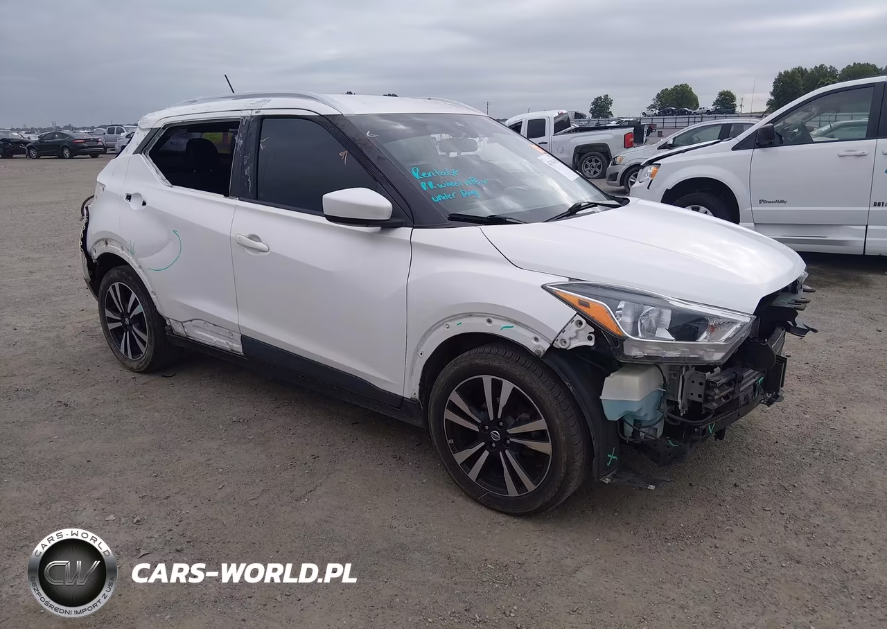 2020 Nissan Kicks Sv Xtronic Cvt