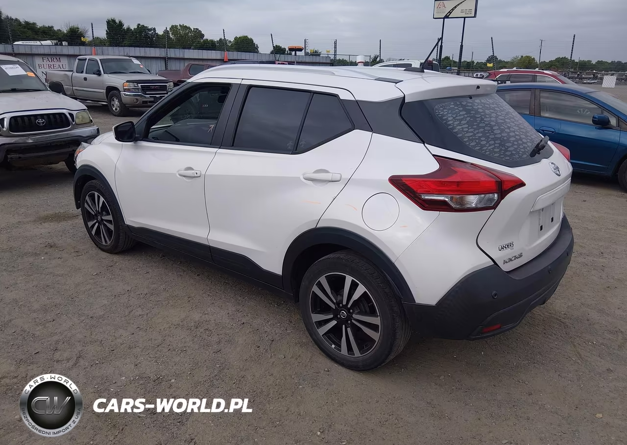 2020 Nissan Kicks Sv Xtronic Cvt VIN:3N1CP5CV7LL516704 - 3