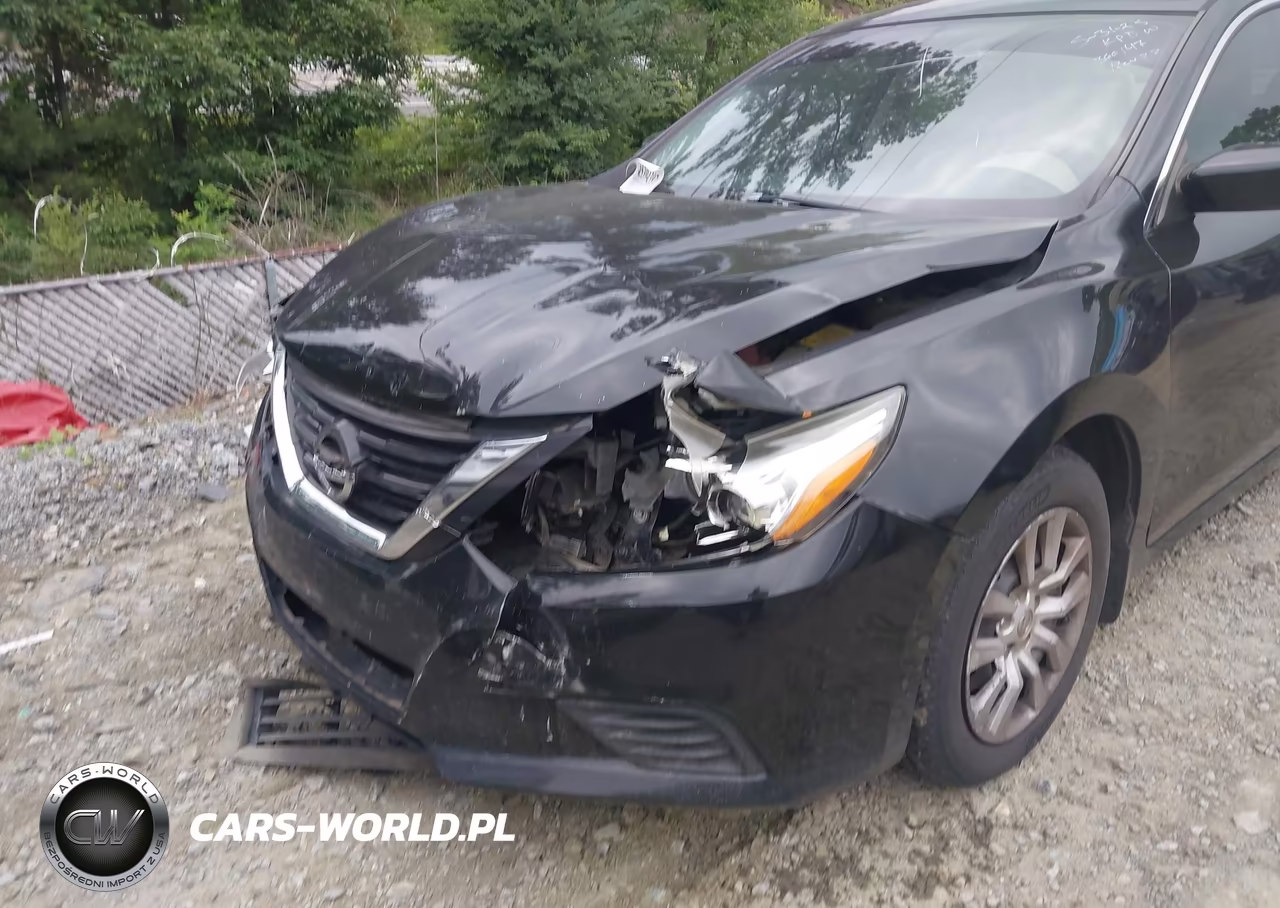 2017 Nissan Altima 2.5 S VIN:1N4AL3AP1HN360147 - 6