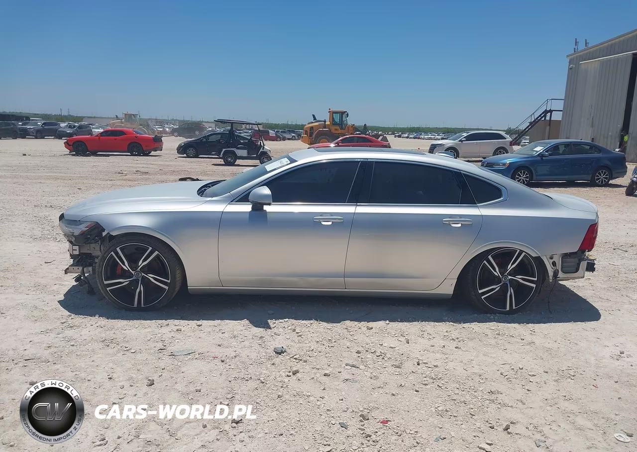 2018 Volvo S90 T5 Momentum VIN:LVY982AK3JP021051 - 15