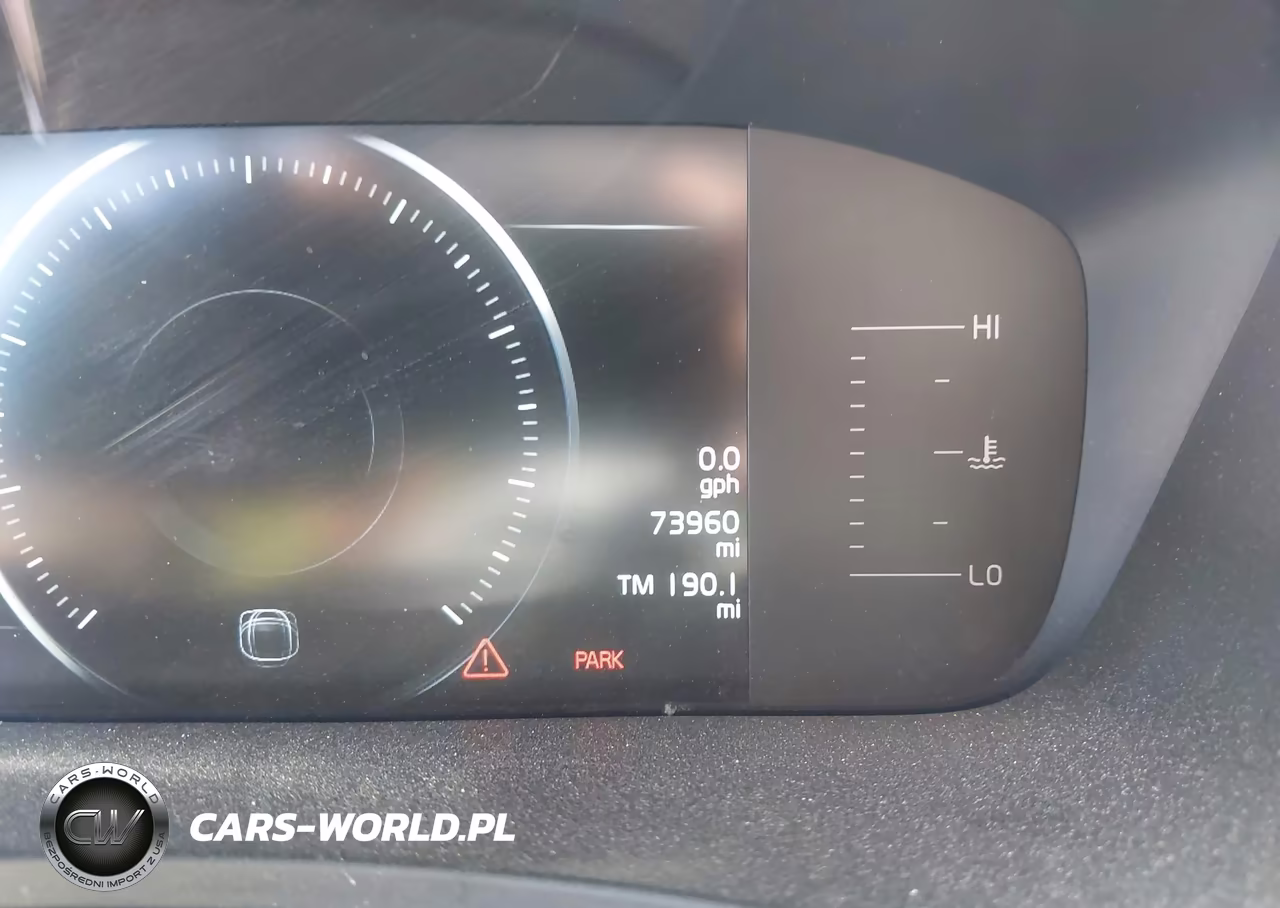 2018 Volvo S90 T5 Momentum VIN:LVY982AK3JP021051 - 16