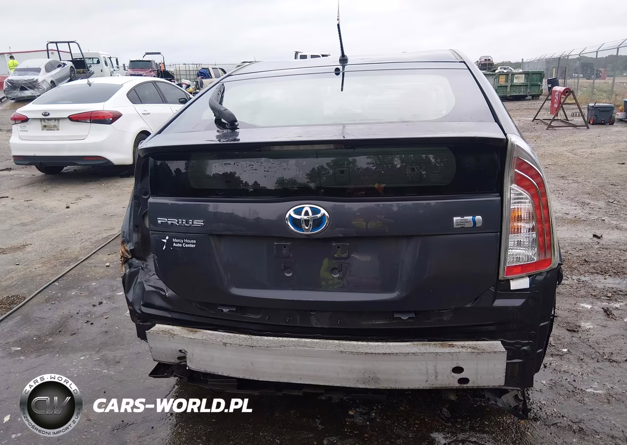 2014 Toyota Prius Two VIN:JTDKN3DU7E1780184 - 17