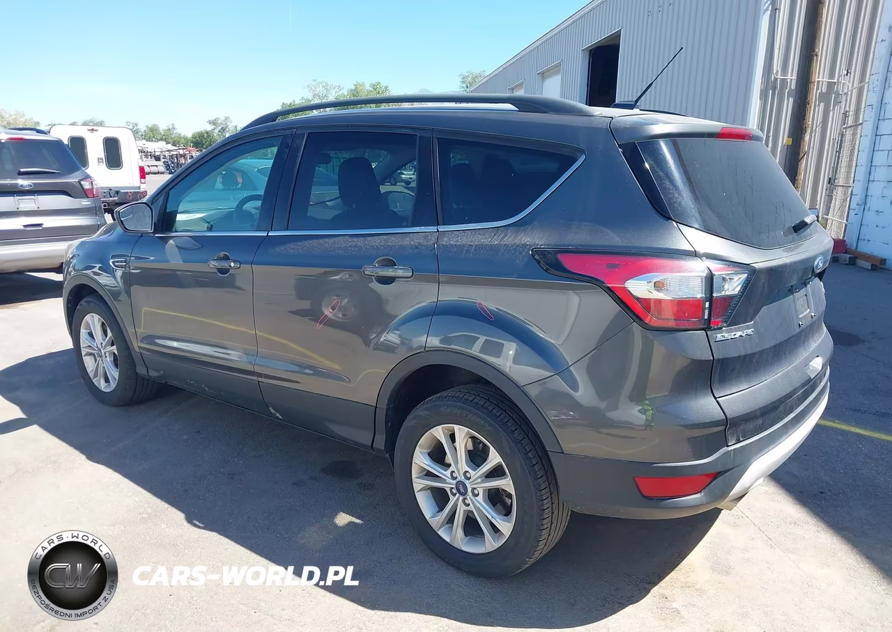 2018 Ford Escape Se VIN:1FMCU9GD0JUD08483 - 3