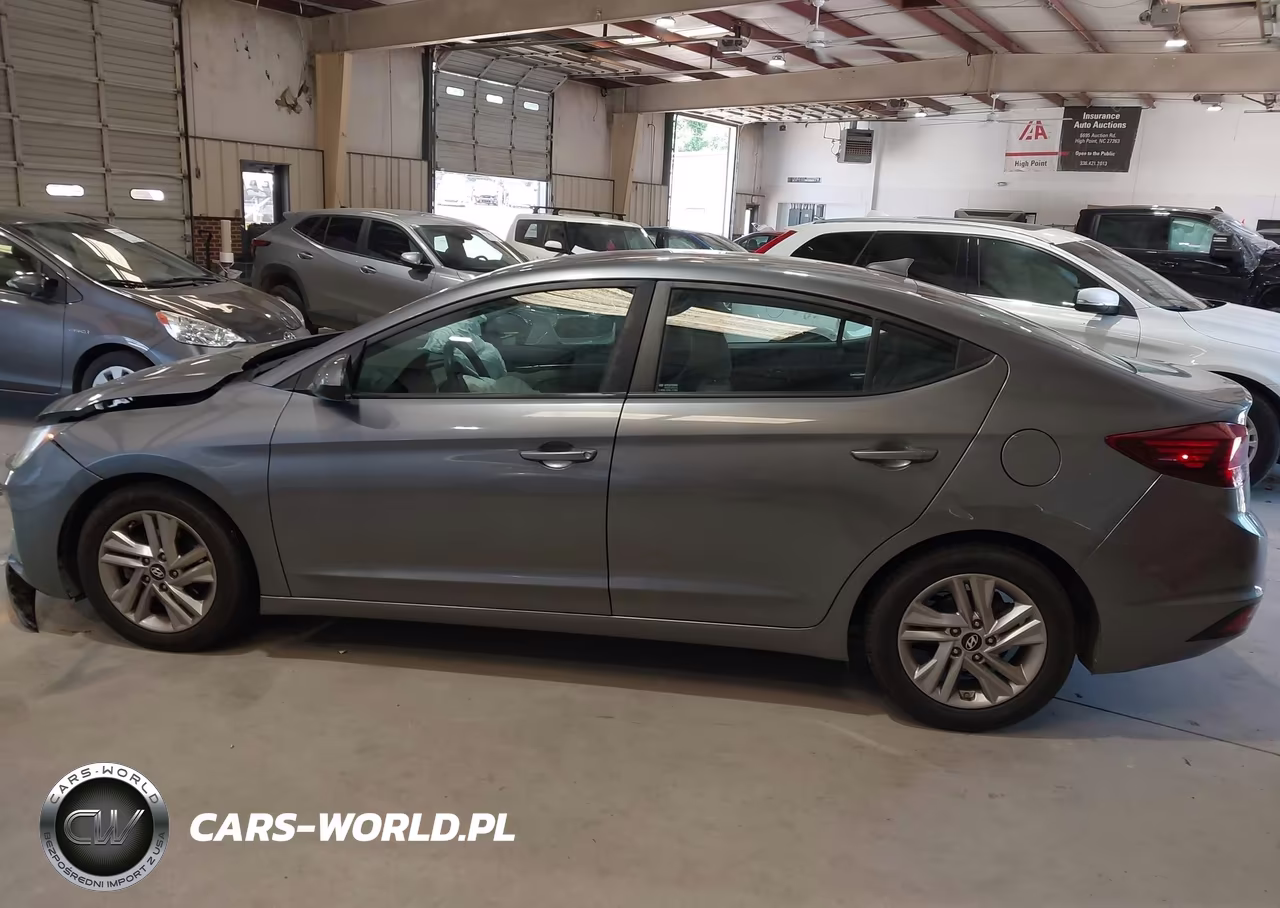 2019 Hyundai Elantra Sel VIN:5NPD84LF4KH432016 - 14