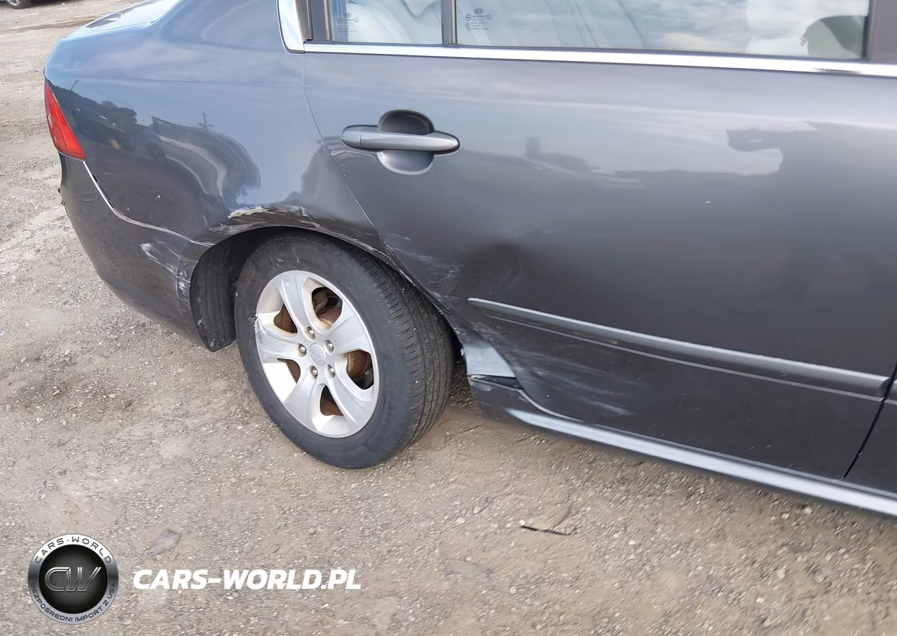 2009 Kia Optima Lx VIN:KNAGE228595312021 - 6