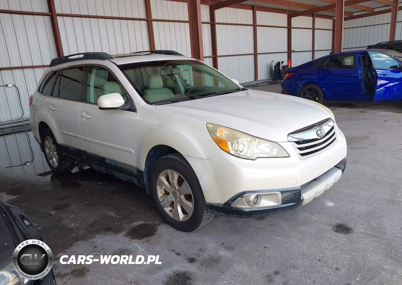2013 Subaru Outback 2.5I Limited