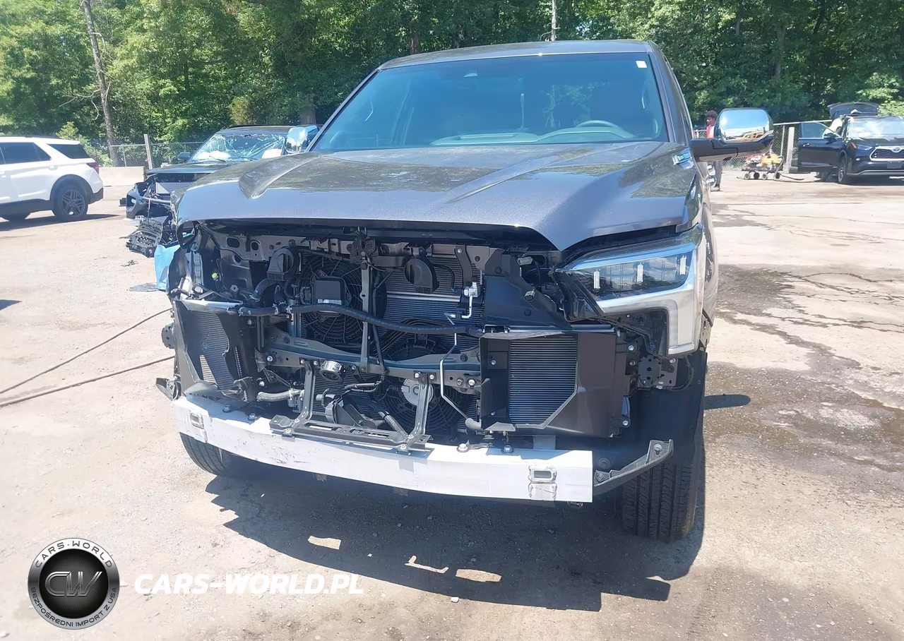 2025 Toyota Tundra Hybrid 1794 Edition Crewmax 5.5' Bed VIN:5TFMC5DB6SX113656 - 6