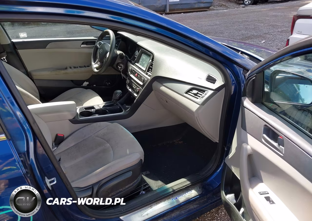 2019 Hyundai Sonata Se VIN:5NPE24AF9KH747192 - 5