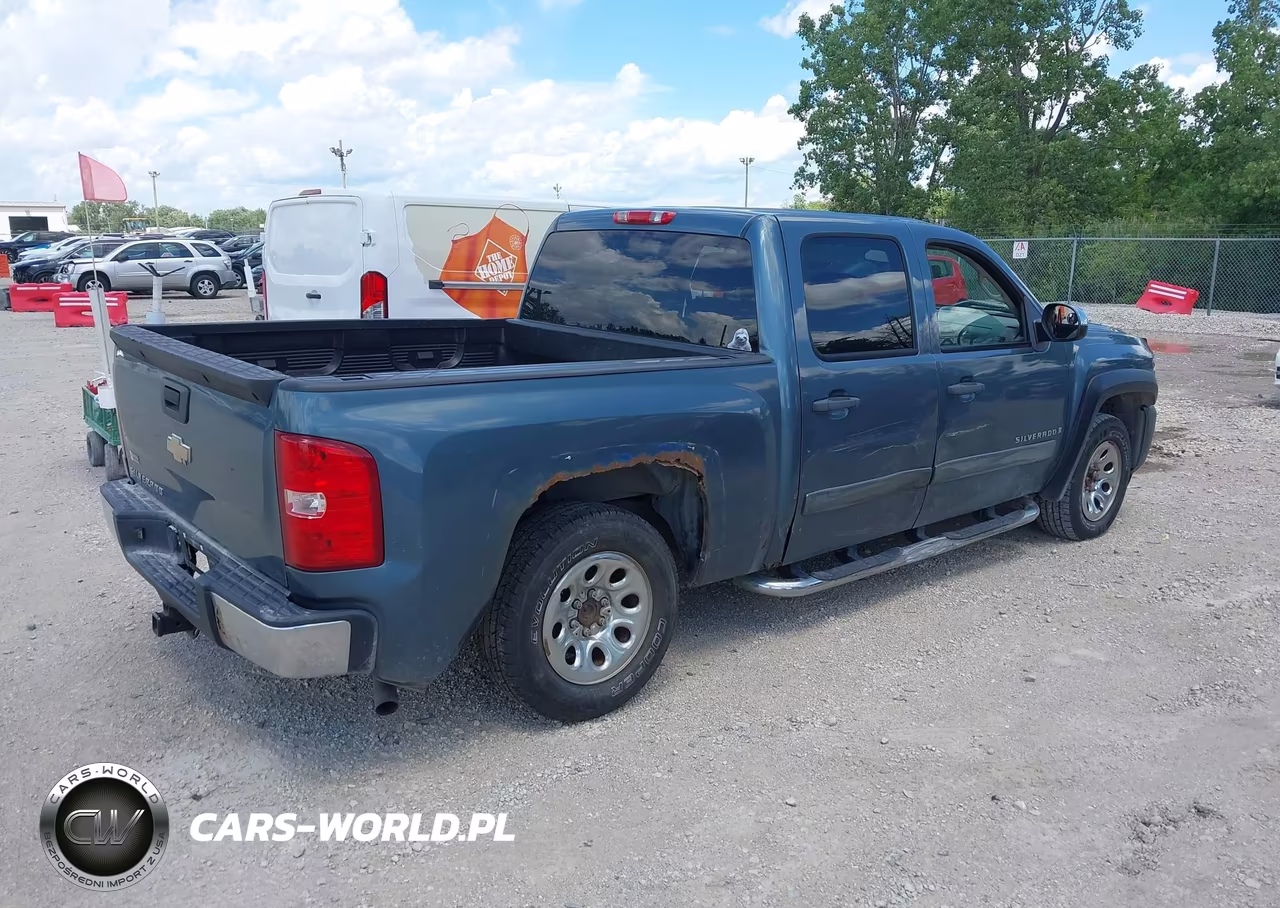 2008 Chevrolet Silverado 1500 Ls VIN:2GCEC13C981161701 - 4