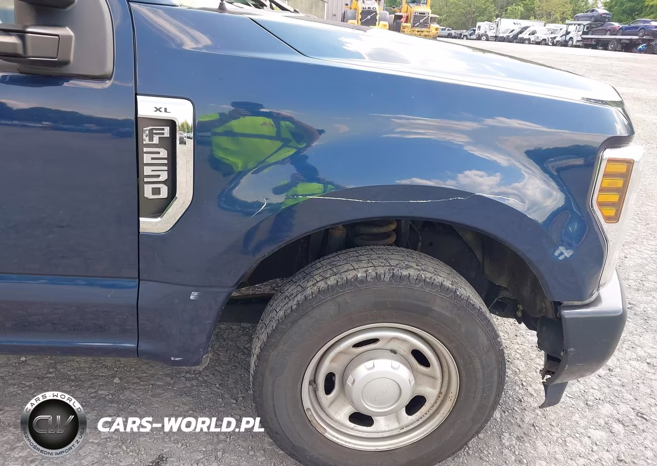2019 Ford F-250 Xl VIN:1FDBF2A61KEC15751 - 12
