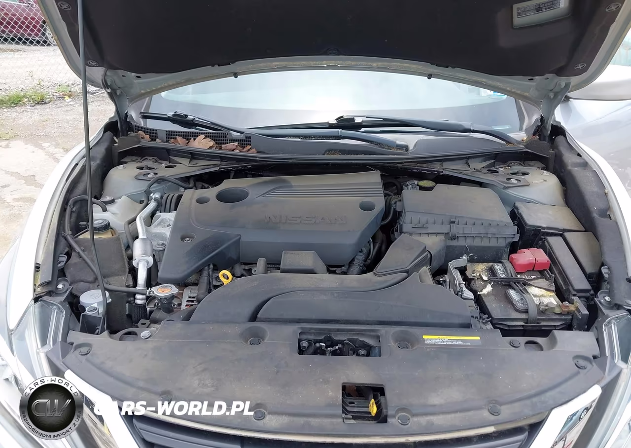 2017 Nissan Altima 2.5 S VIN:1N4AL3AP4HN327112 - 10