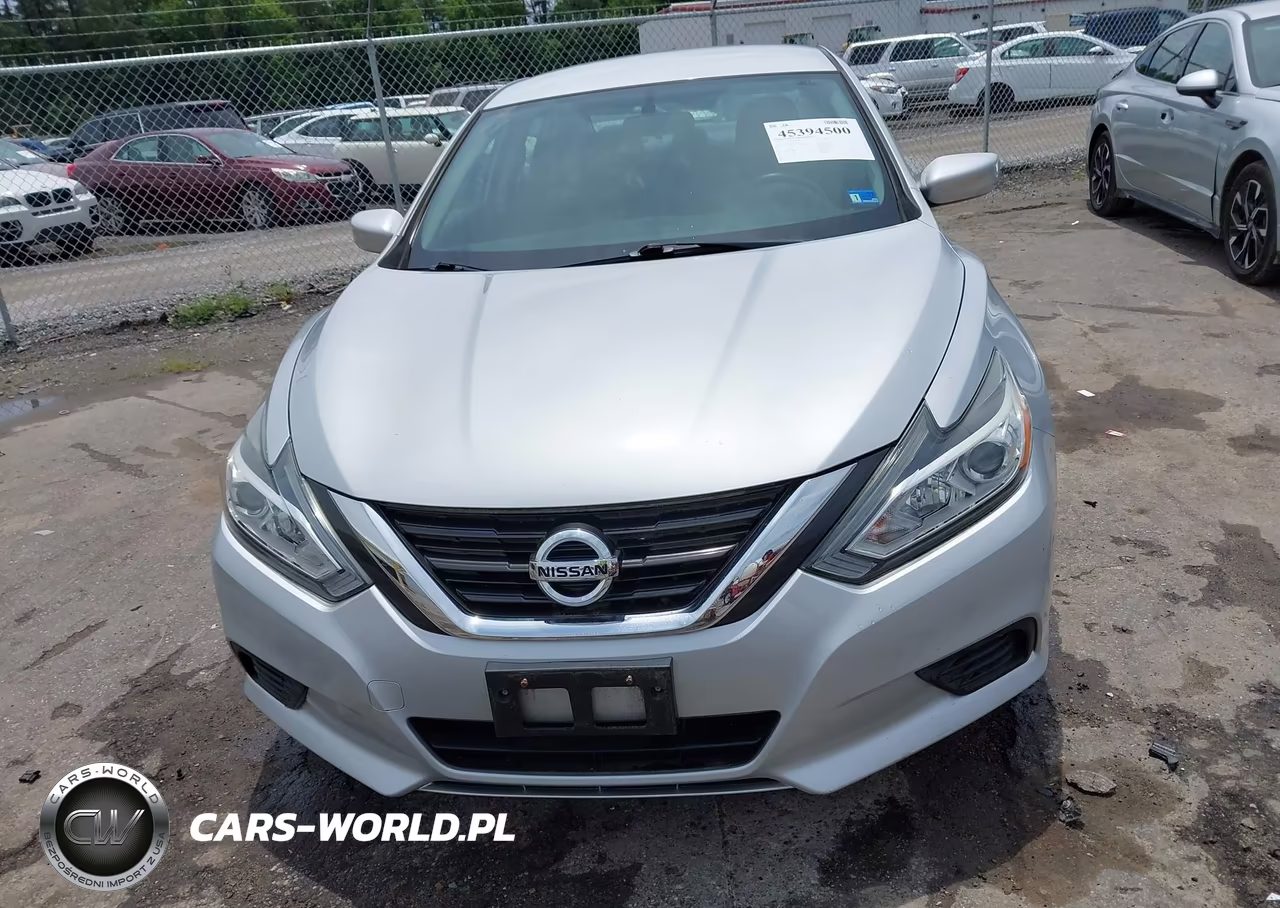 2017 Nissan Altima 2.5 S VIN:1N4AL3AP4HN327112 - 12