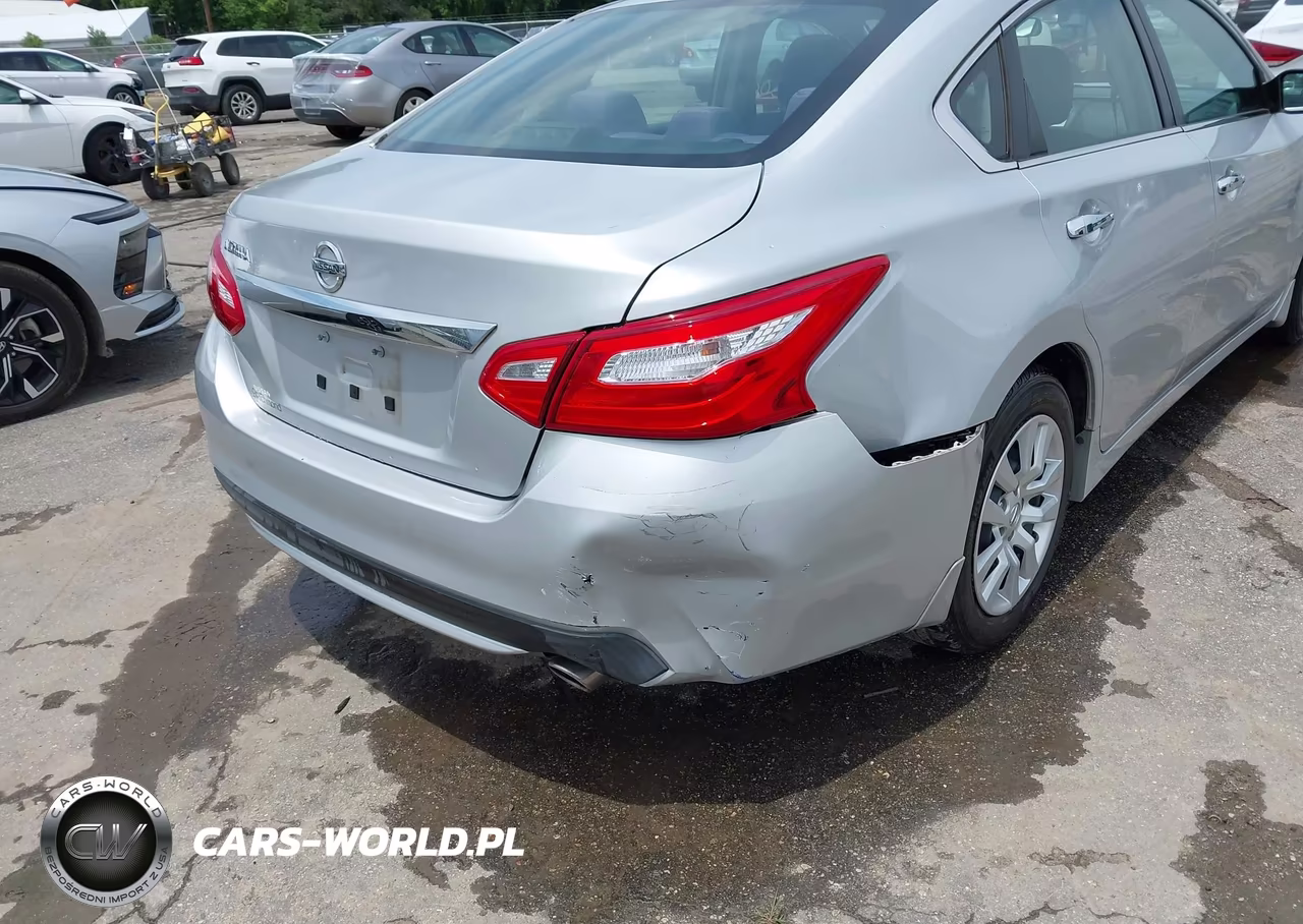 2017 Nissan Altima 2.5 S VIN:1N4AL3AP4HN327112 - 6