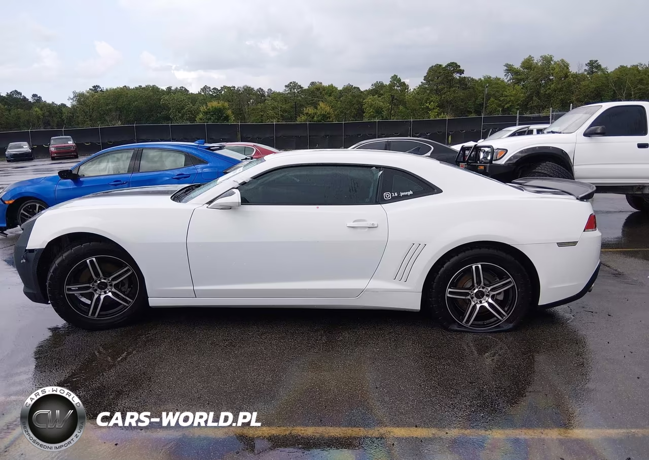 2015 Chevrolet Camaro 2Ls VIN:2G1FB1E30F9117128 - 15