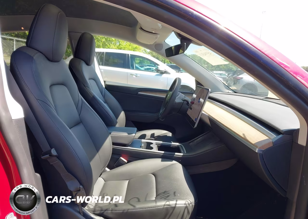 2024 Tesla Model Y Long Range Dual Motor All-Wheel Drive VIN:7SAYGDEE2RA263115 - 5