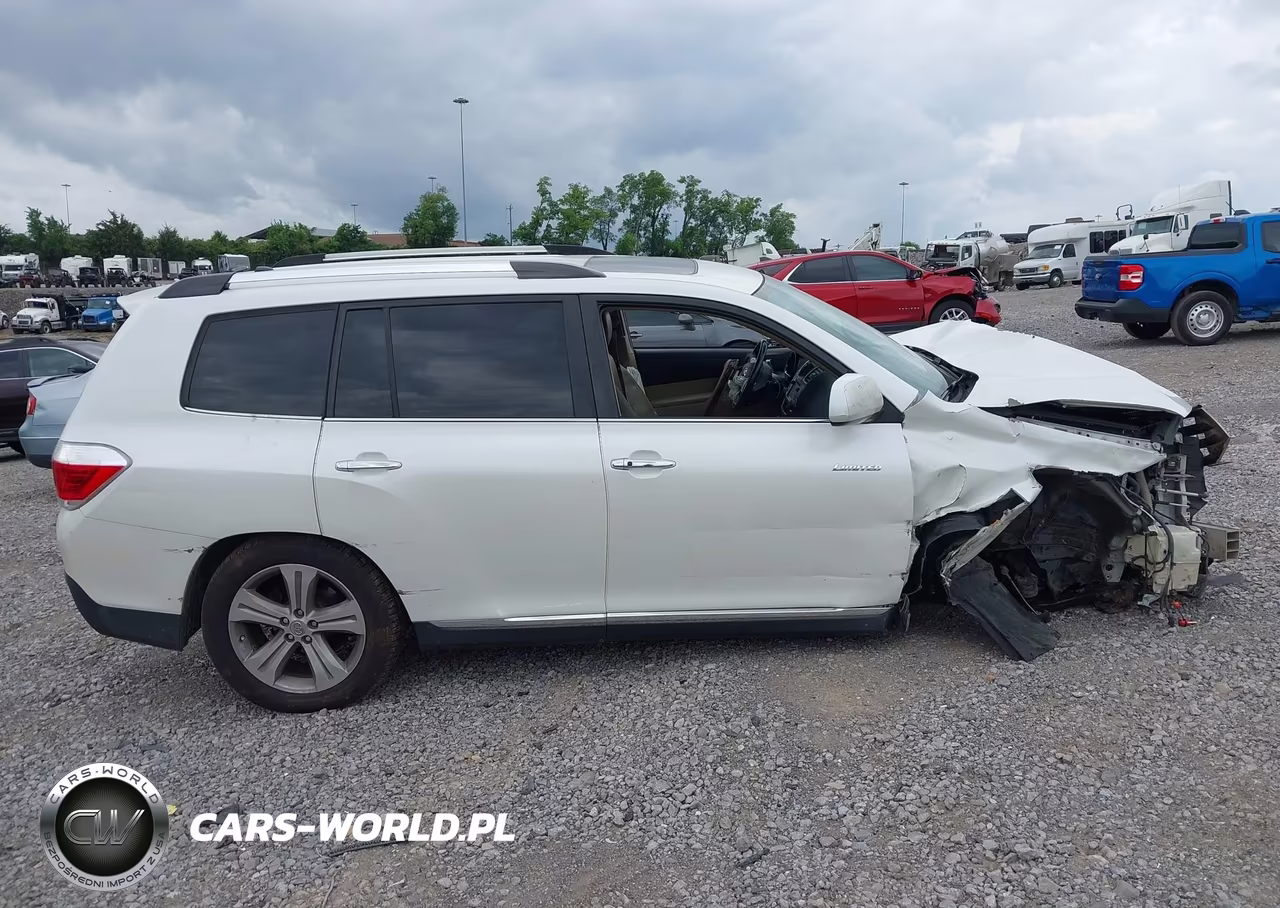 2013 Toyota Highlander Limited V6 VIN:5TDYK3EHXDS108206 - 13