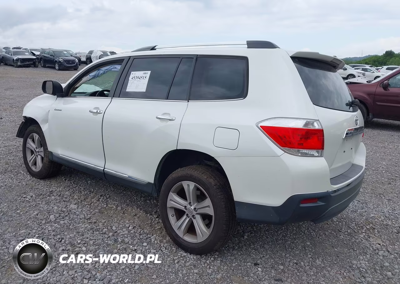 2013 Toyota Highlander Limited V6 VIN:5TDYK3EHXDS108206 - 3