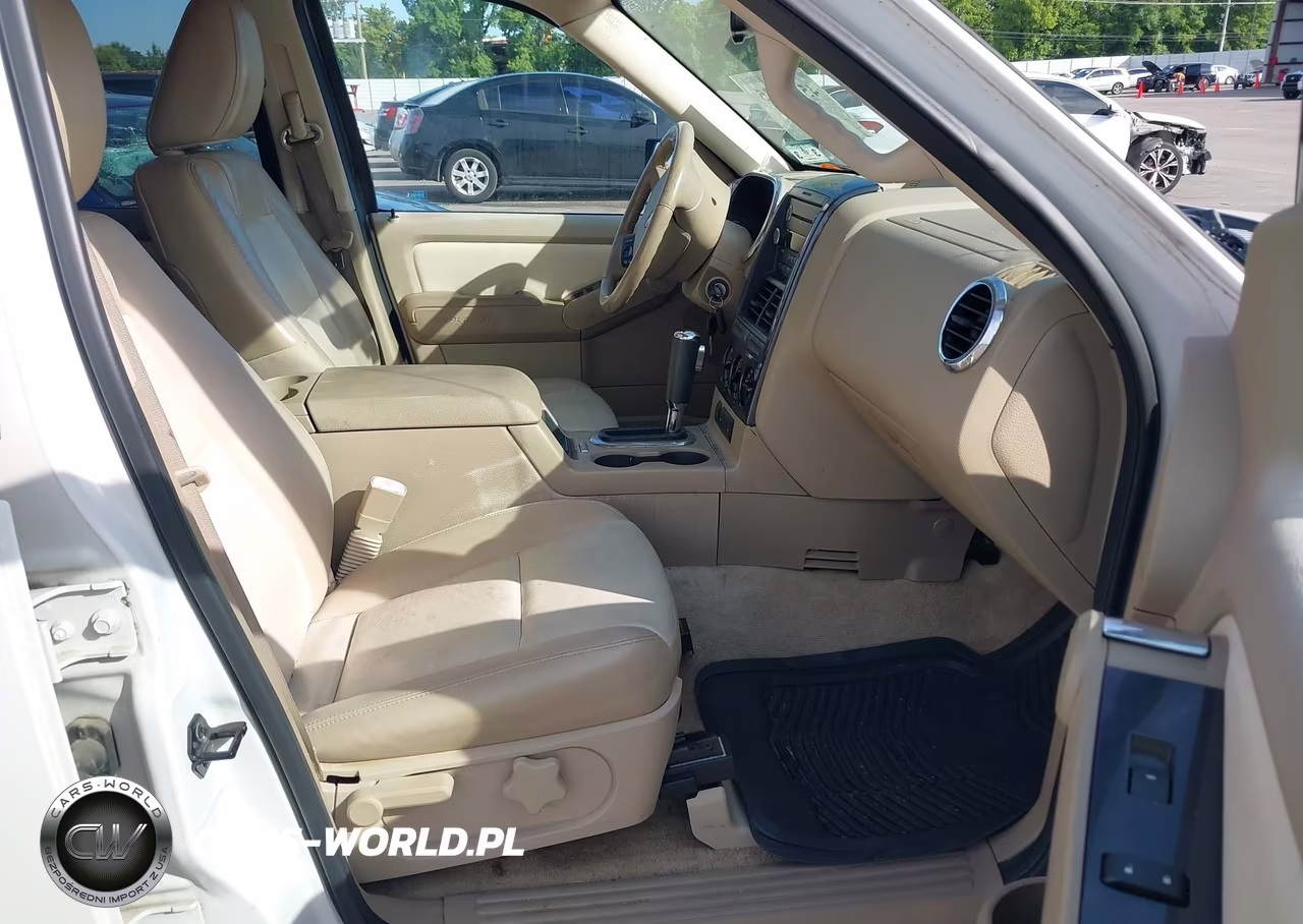 2010 Ford Explorer Xlt VIN:1FMEU6DE6AUA03476 - 5