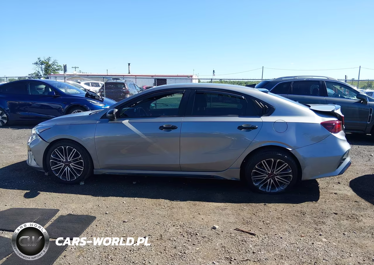 2022 Kia Forte Gt VIN:3KPF44AC2NE473217 - 14