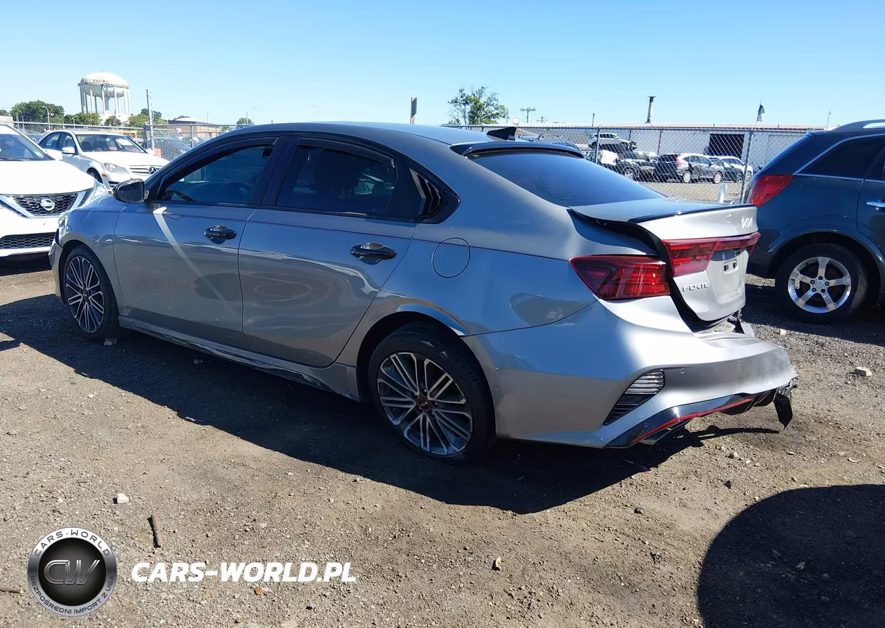 2022 Kia Forte Gt VIN:3KPF44AC2NE473217 - 3