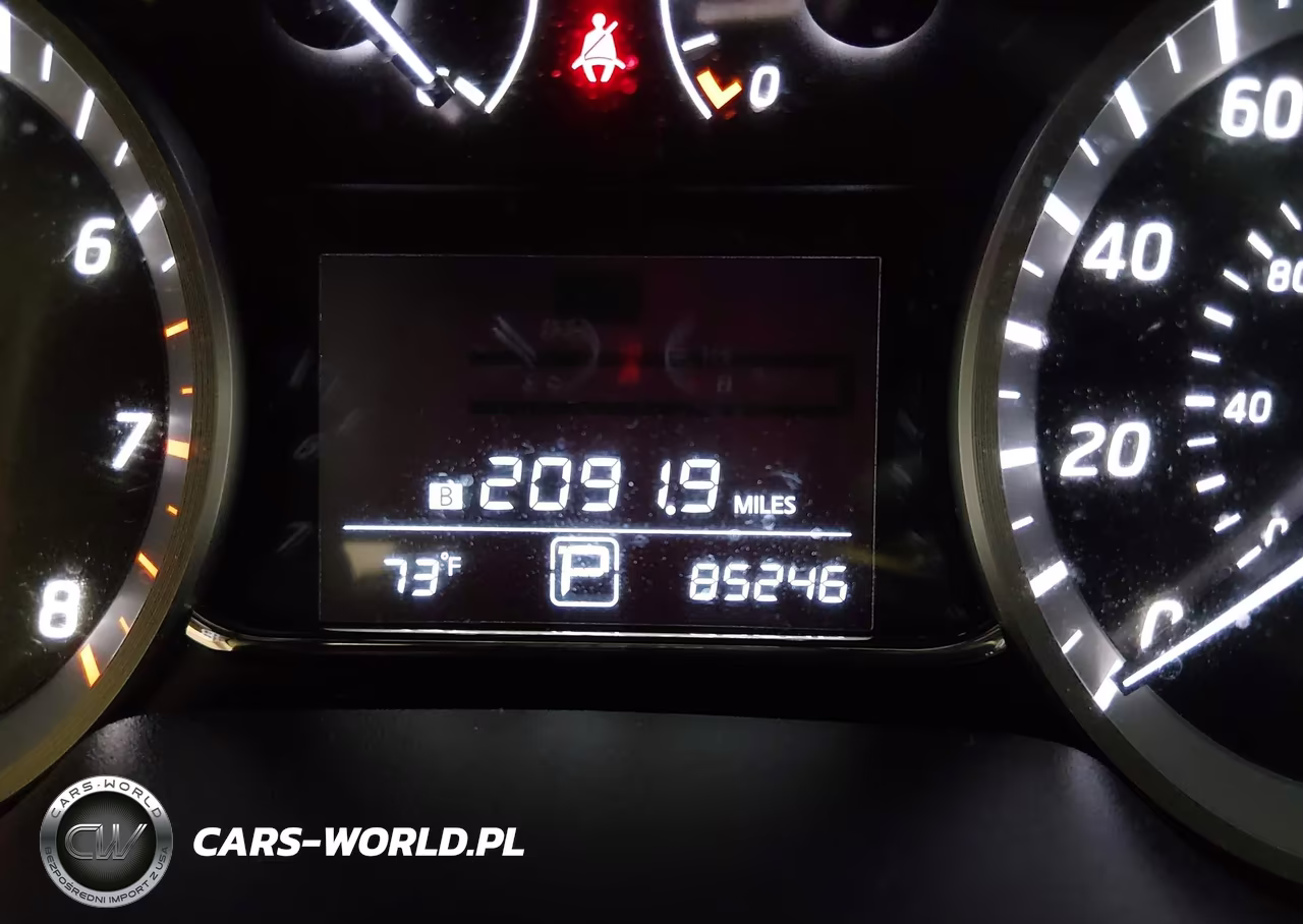2015 Nissan Sentra Sr VIN:3N1AB7AP8FY277645 - 15