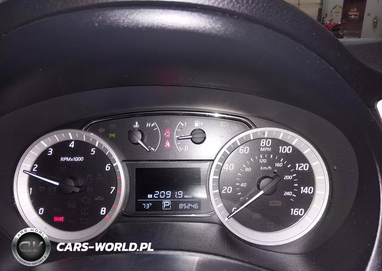 2015 Nissan Sentra Sr VIN:3N1AB7AP8FY277645 - 7