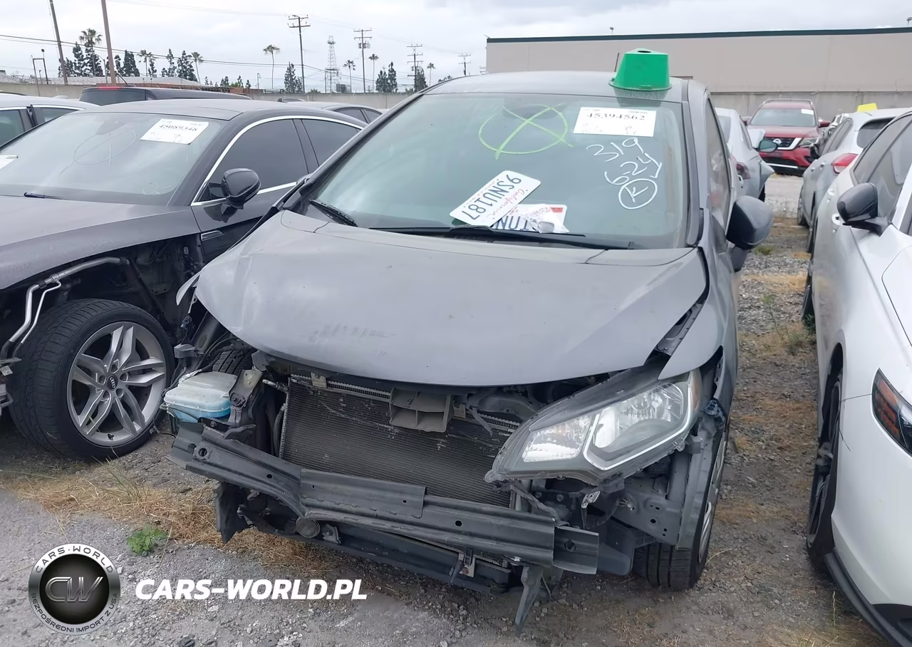 2015 Honda Fit Lx VIN:3HGGK5H52FM705878 - 13