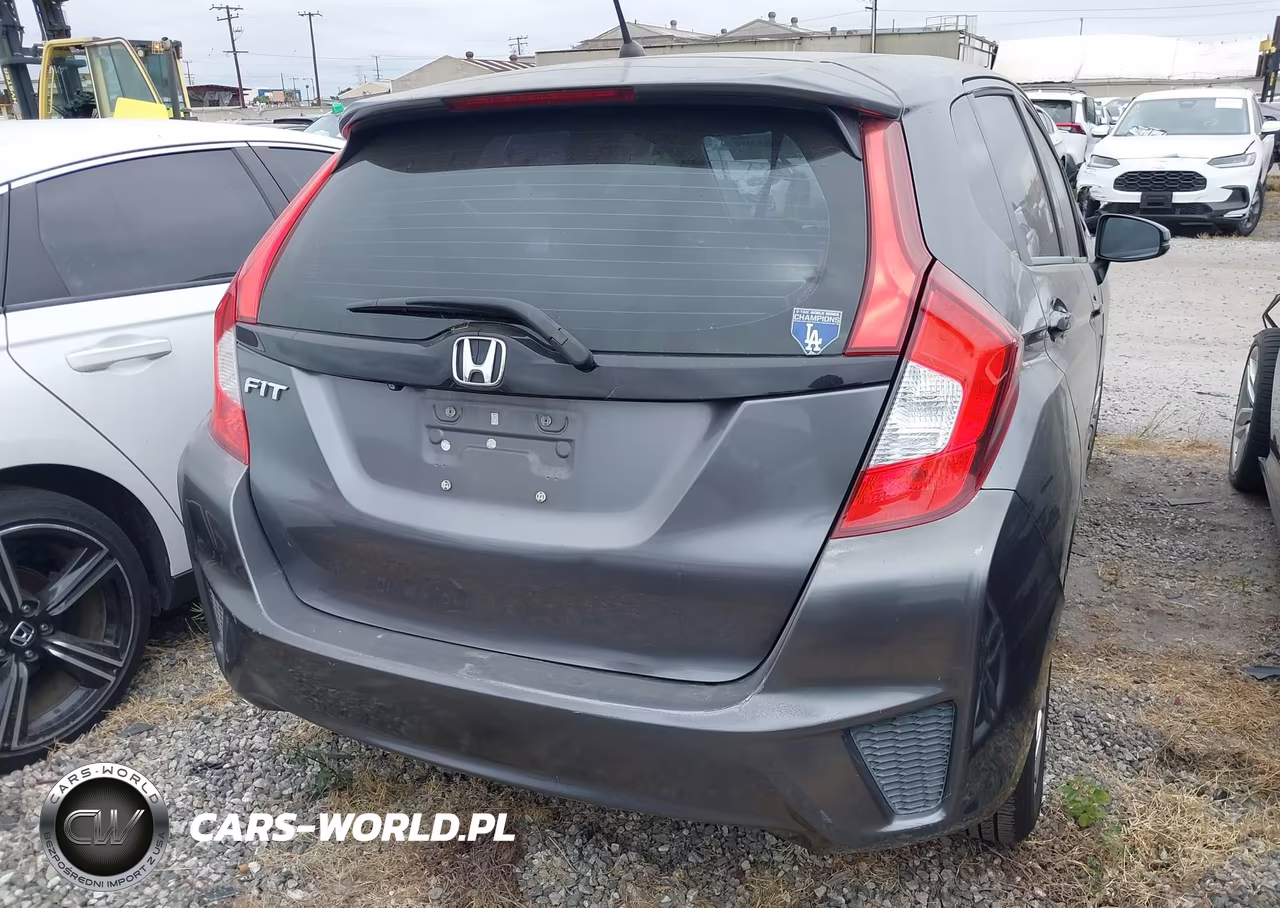 2015 Honda Fit Lx VIN:3HGGK5H52FM705878 - 17