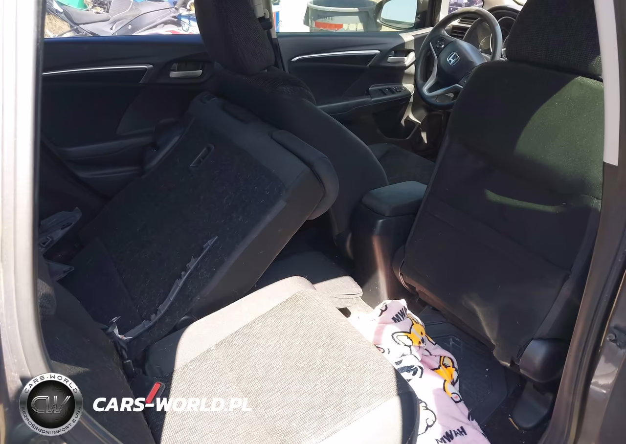 2015 Honda Fit Lx VIN:3HGGK5H52FM705878 - 8