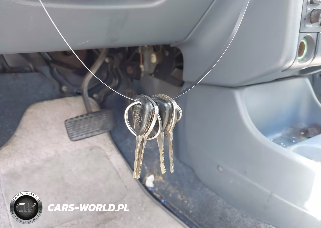 1993 Ford Escort Lx VIN:1FAPP14JXPW218088 - 11