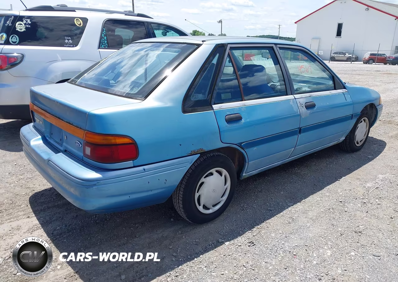 1993 Ford Escort Lx VIN:1FAPP14JXPW218088 - 4
