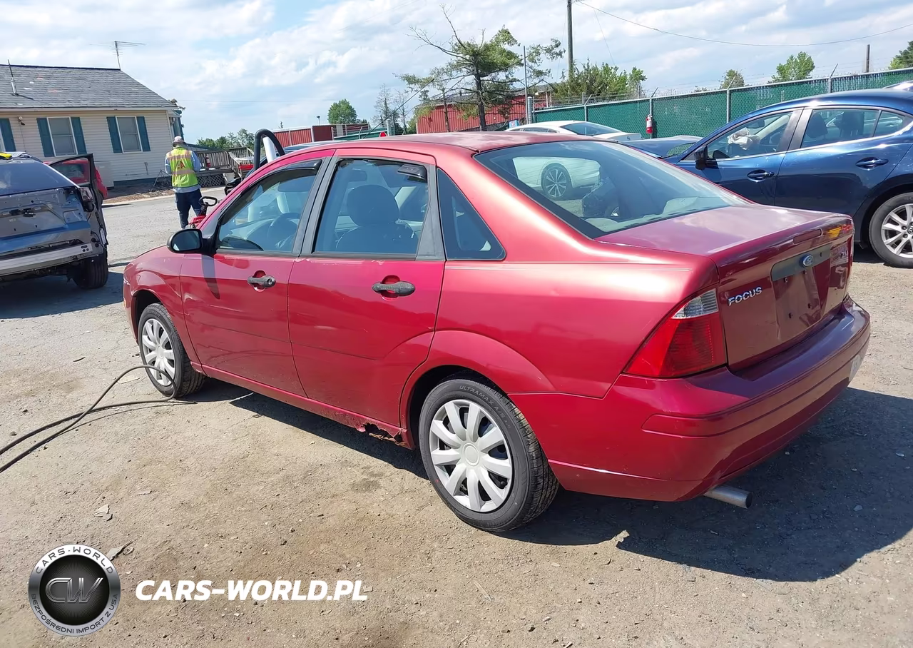 2005 Ford Focus Zx4 VIN:1FAFP34N55W115295 - 3