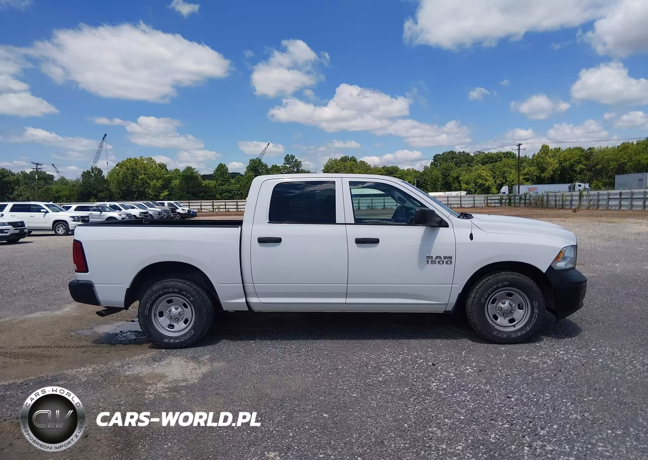 2016 Ram 1500 Tradesman VIN:1C6RR6KG8GS367888 - 13