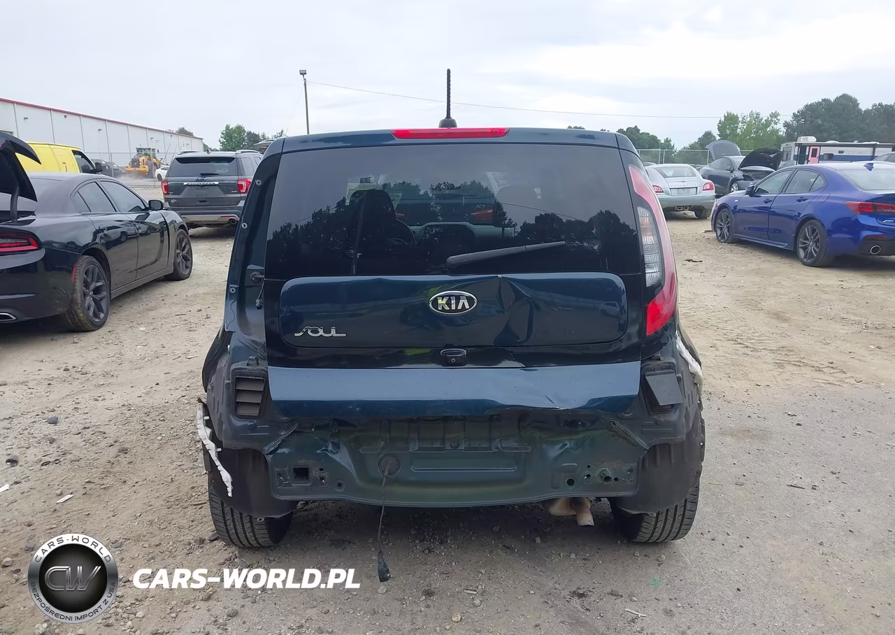 2017 Kia Soul + VIN:KNDJP3A53H7457917 - 17