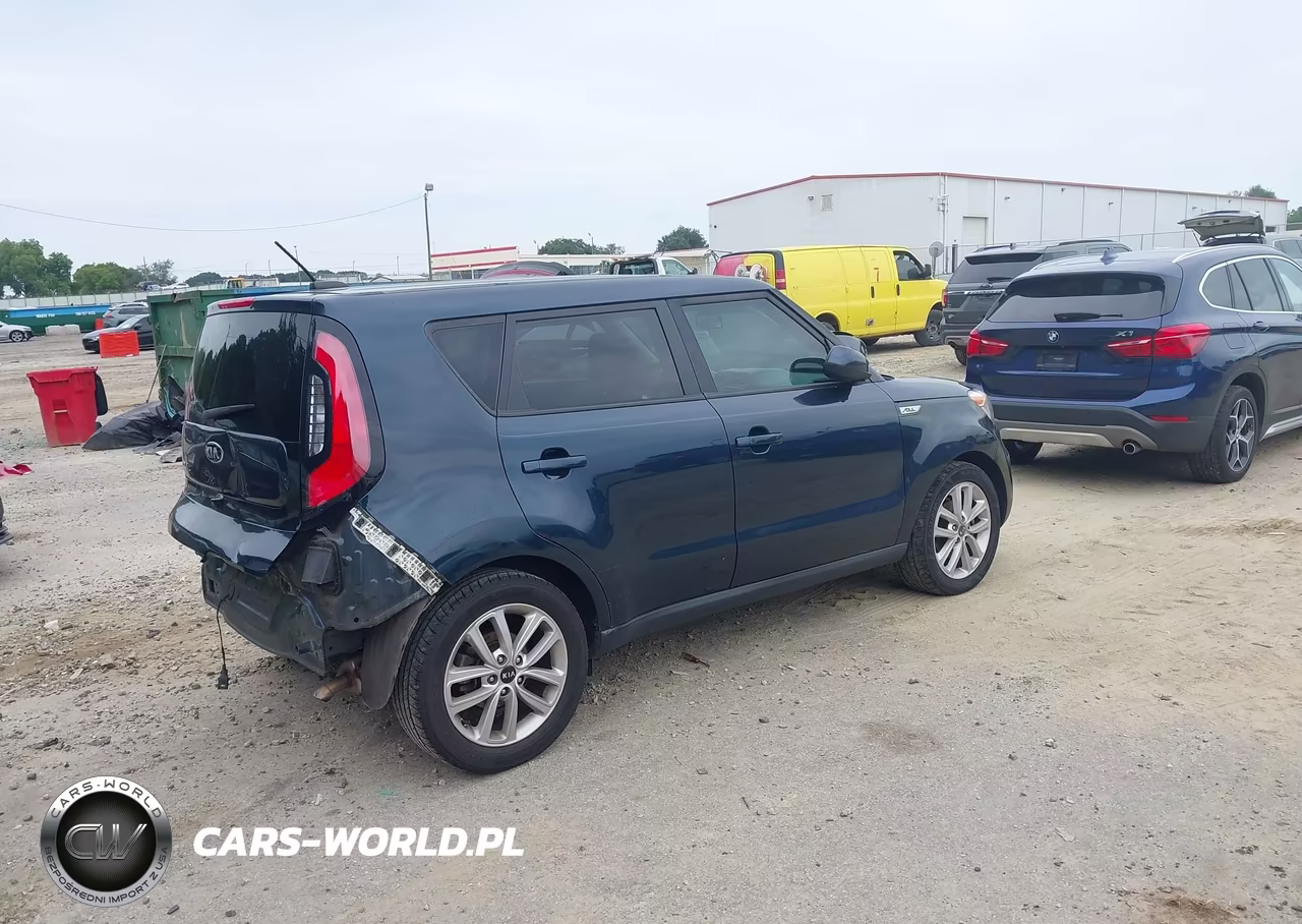 2017 Kia Soul + VIN:KNDJP3A53H7457917 - 4