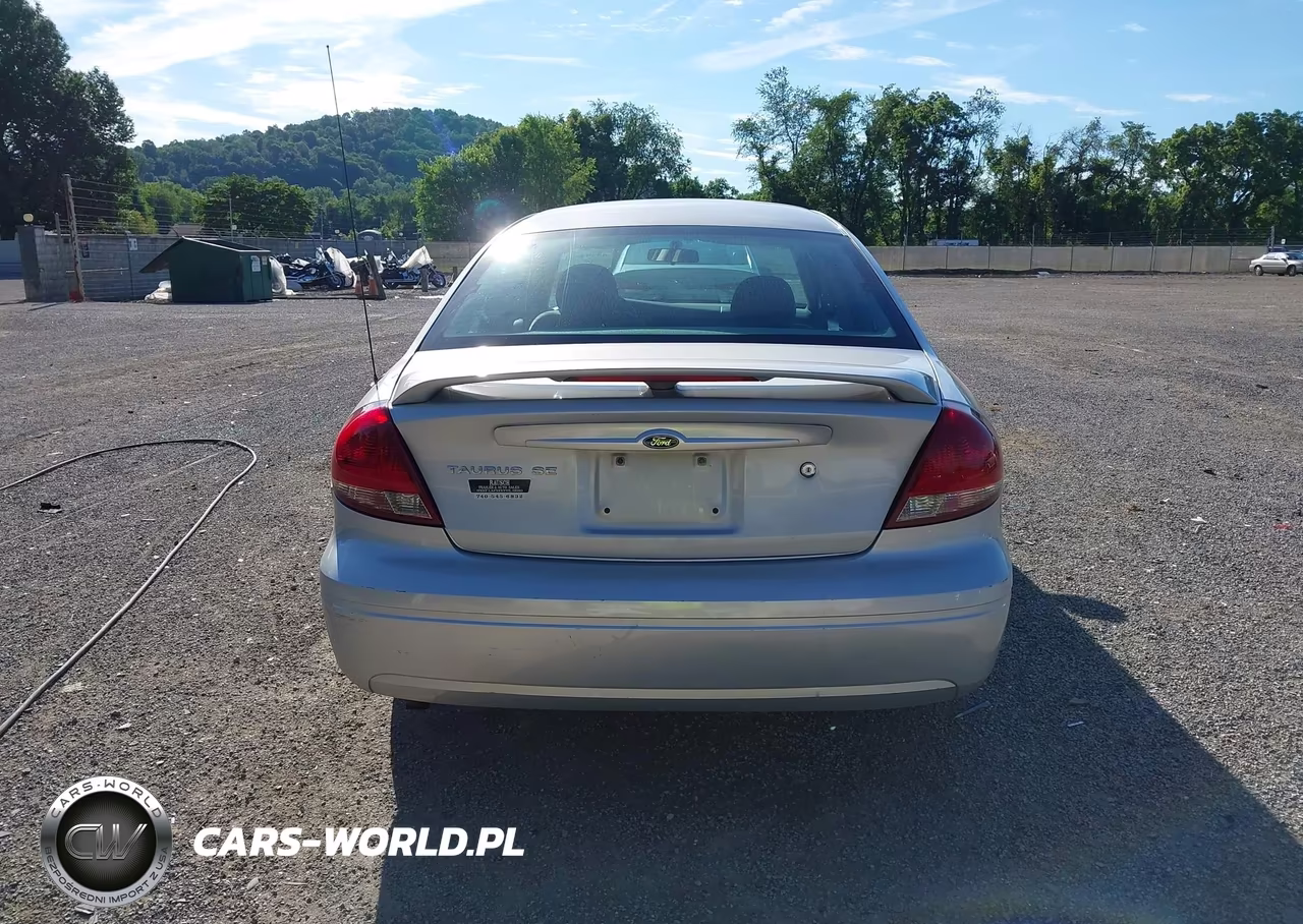 2007 Ford Taurus Se VIN:1FAFP53U17A182142 - 16
