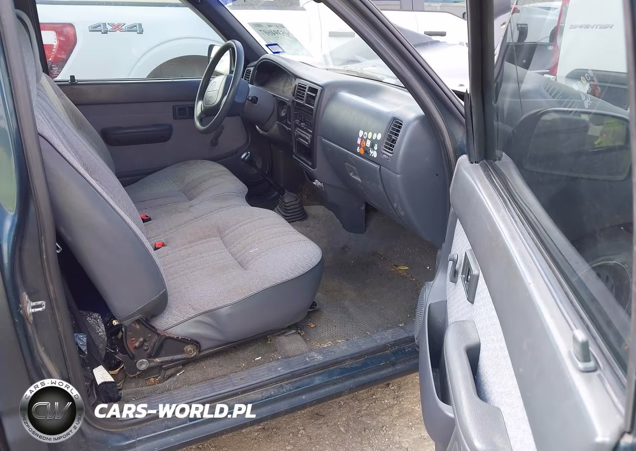 1997 Toyota Tacoma VIN:4TANL42N2VZ276272 - 5